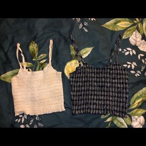 Brandy Melville 🤩 Lot of 2 tops